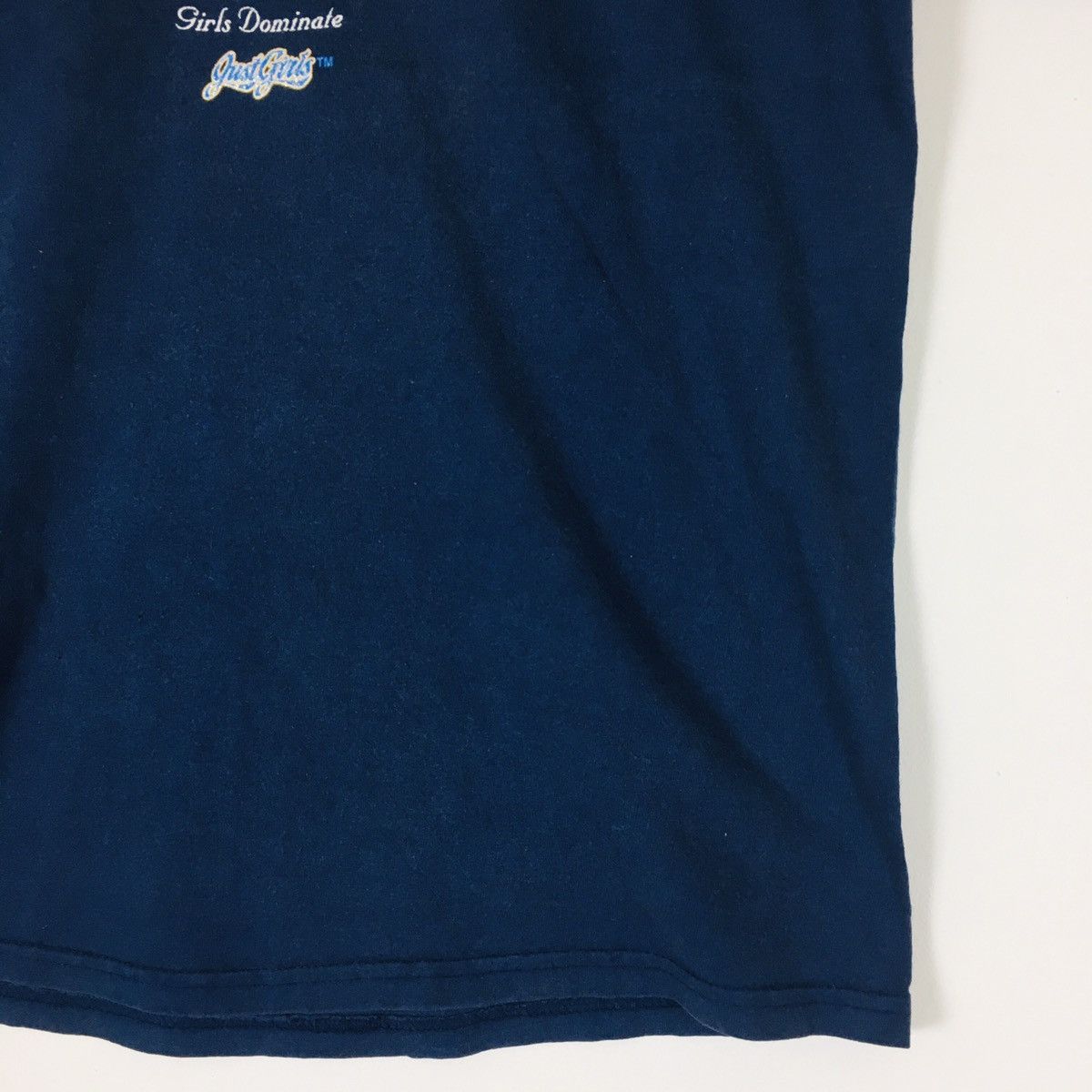 Hanes × Vintage Vintage Girls Don’t Sweat Sportswear Size M / US 6-8 / IT 42-44 - 3 Thumbnail
