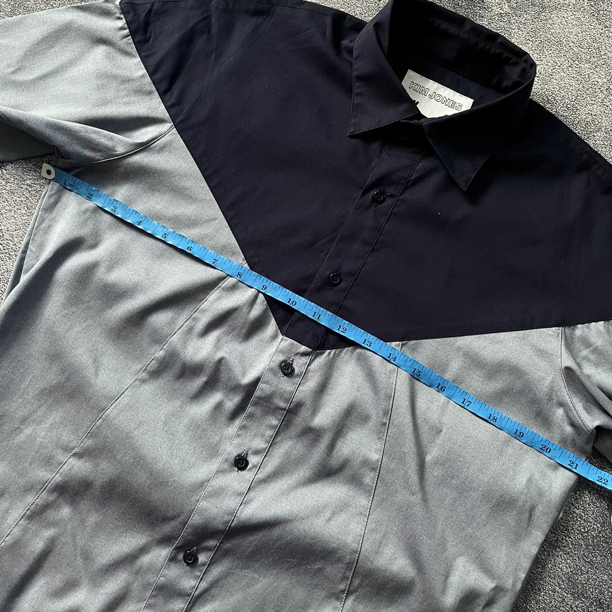 GU × Kim Jones RARE🔥Gu x Kim Jones two pockets at the back Ls Shirt Size US M / EU 48-50 / 2 - 10 Thumbnail
