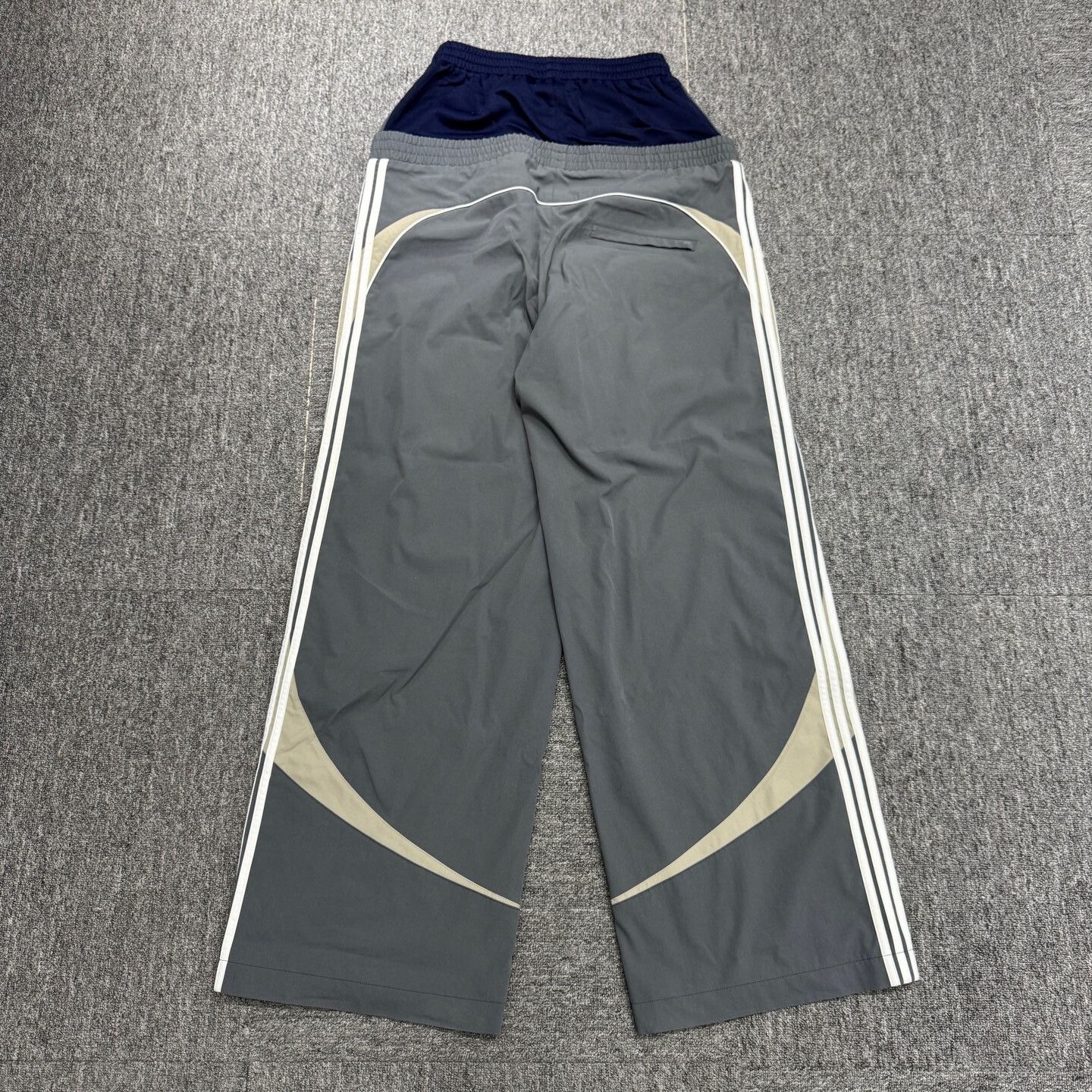 Balenciaga balenciaga double-layer sport pants in gray Size US 26 / EU 42 - 5 Thumbnail