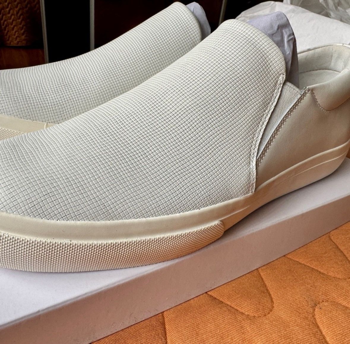 Vince Vince Farran Leather Slip On Size US 10.5 / EU 43-44 - 6 Thumbnail