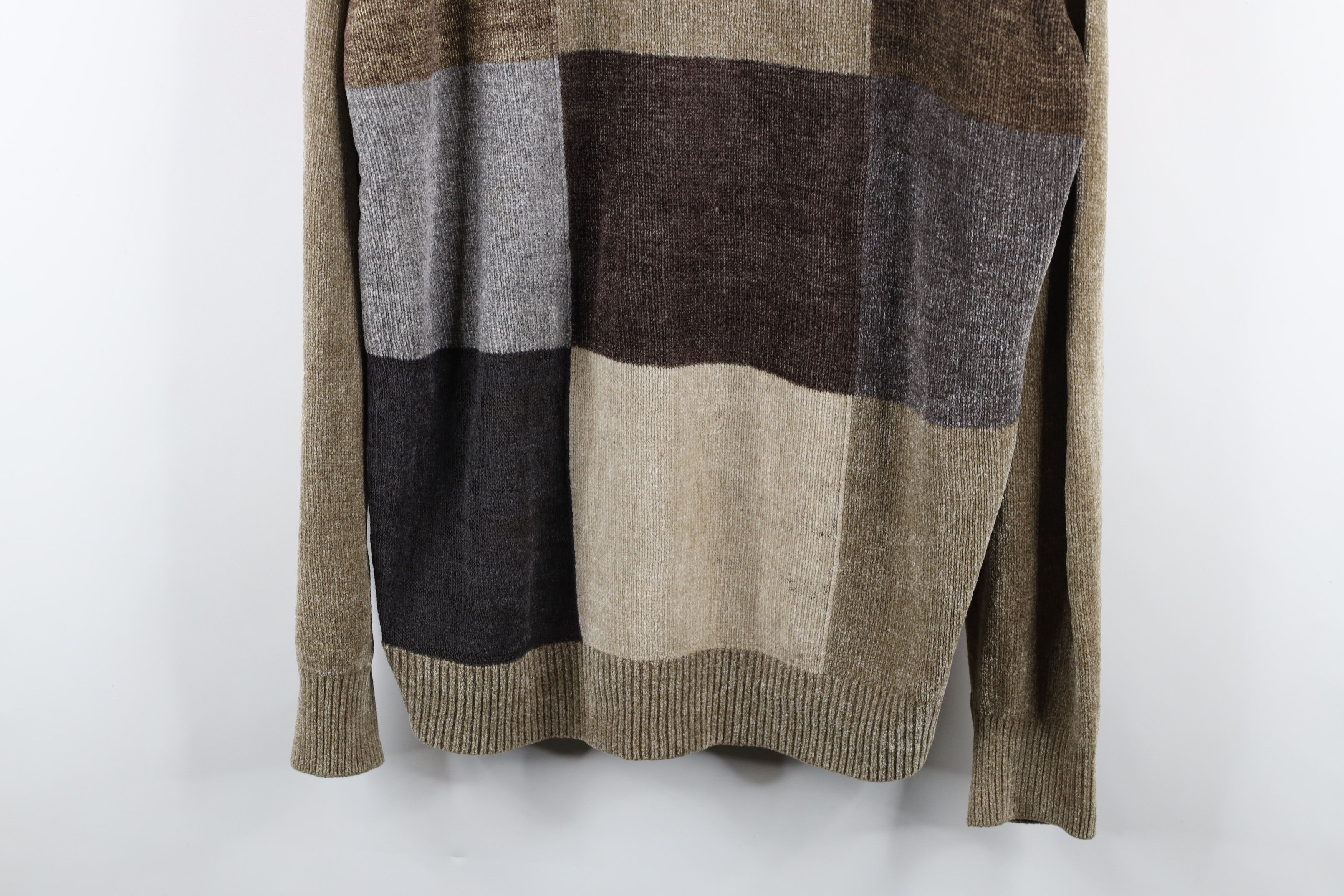 Vintage Vintage 90s Streetwear Checkered Fleece Crewneck Sweater Size US XXL / EU 58 / 5 - 3 Thumbnail