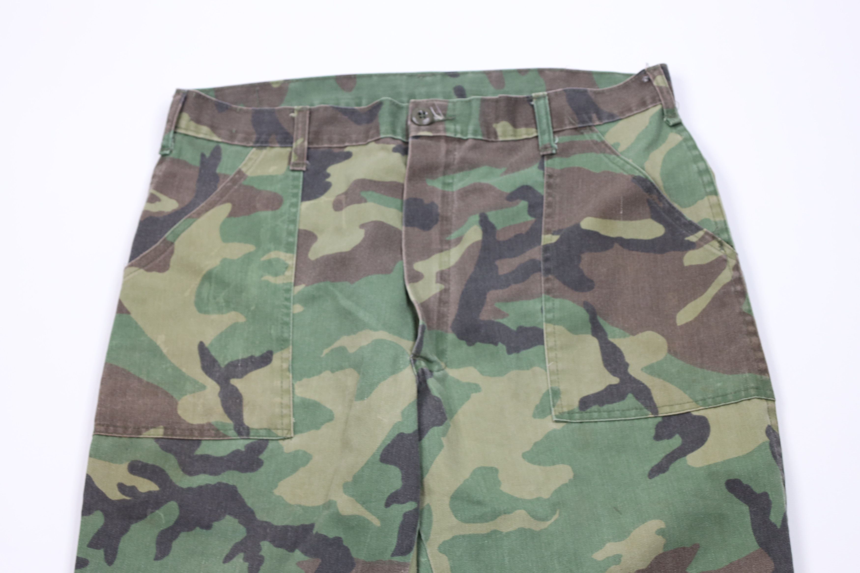 Vintage Vintage 70s Streetwear Military Camouflage Utility Pants USA Size US 34 / EU 50 - 2 Thumbnail