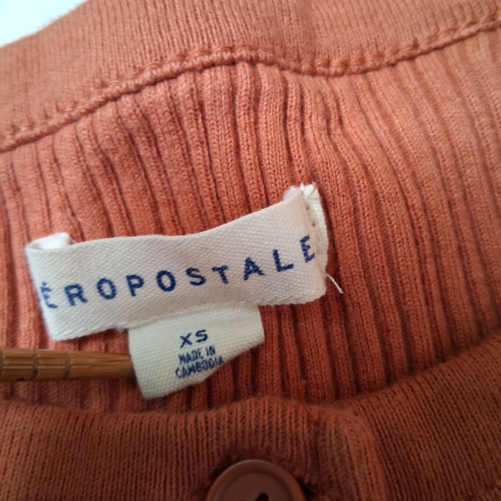 Aeropostale Aeropostale Shirt XS Sienna Crop Top Ribbed Henley Long Sleeve Bella Swan Y2K Womens Size XS / US 0-2 / IT 36-38 - 6 Thumbnail