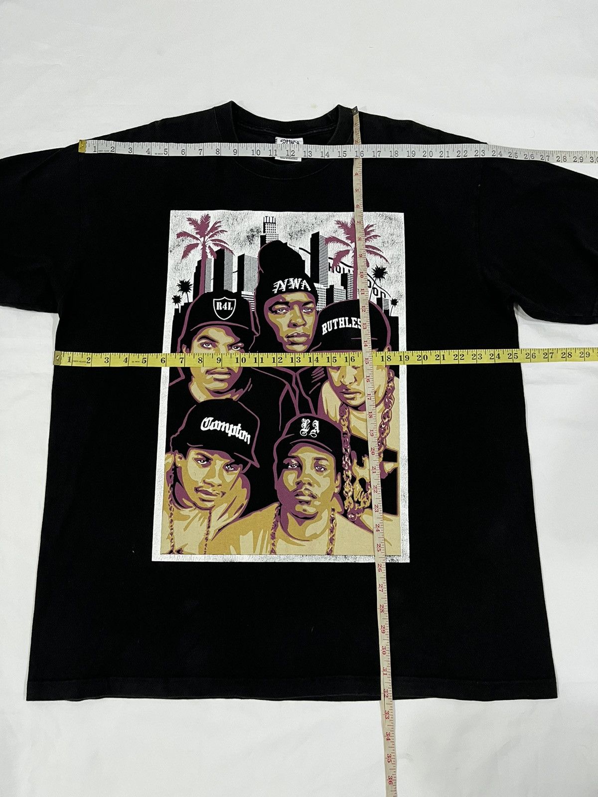 Band Tees × Vintage Vintage 90’s NWA Band Tees Size 2XL Size US XXL / EU 58 / 5 - 8 Thumbnail