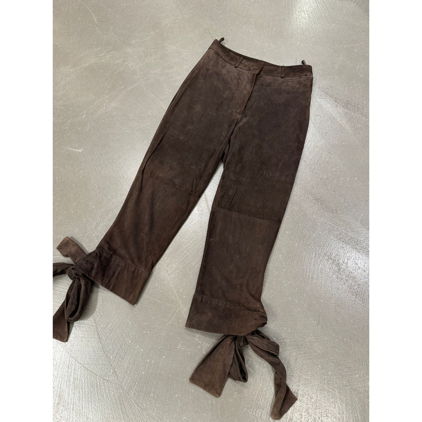 Yves Saint Laurent F/W2002 Yves Saint Laurent by Tom Ford bow tie Size 27" / US 4 / IT 40 - 7 Thumbnail