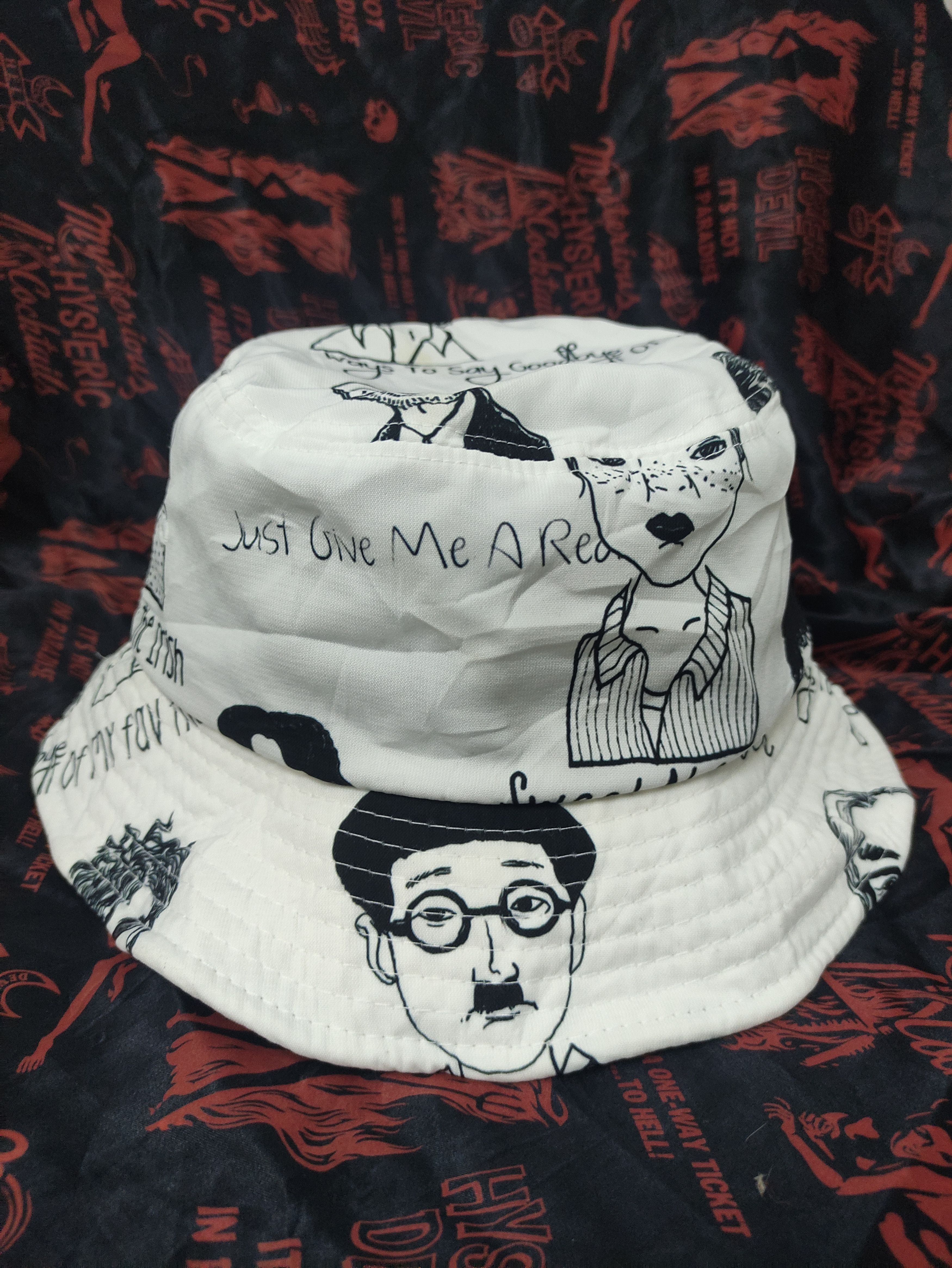 Japanese Brand JAPANESE BRAND HAT FULL PRINT PORTRAIT BUCKET HAT Size ONE SIZE - 5 Thumbnail