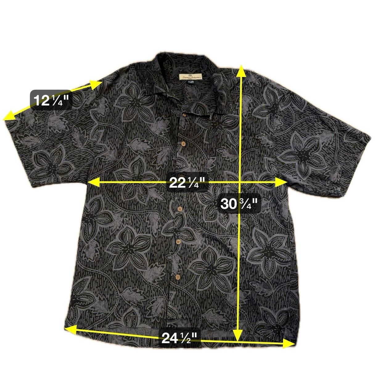 Tommy Bahama Tommy Bahama 100% Silk camp loop collar hawaiian shirt L Size US L / EU 52-54 / 3 - 9 Thumbnail