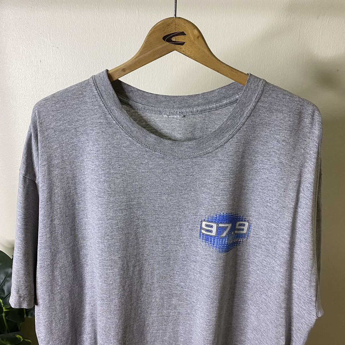 Vintage Vintage 1990s 97.9 The Beat KBFB Commercial Radio Promo Tee Size US XL / EU 56 / 4 - 5 Thumbnail