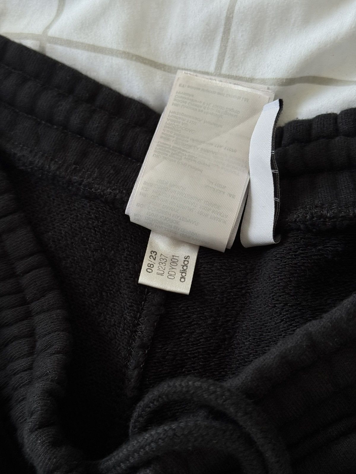 Adidas Adidas Baggy Shorts Balenciaga Style Cotton M/L size Japan Size US 34 / EU 50 - 18 Thumbnail