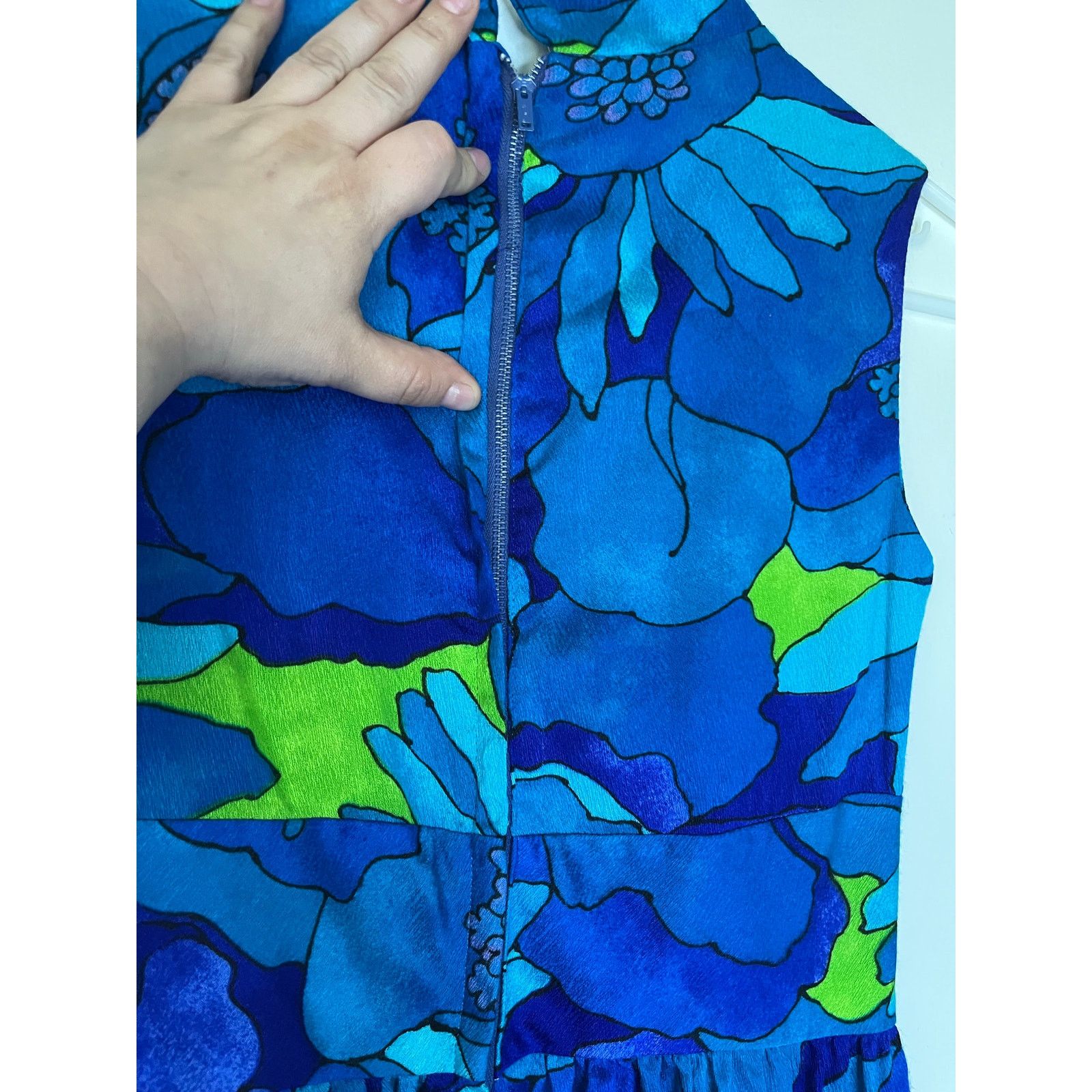 Hilo Hattie Vintage 60’s Hilo Hattie Blue Floral Hawaiian Dress XS Small Size XS / US 0-2 / IT 36-38 - 3 Thumbnail