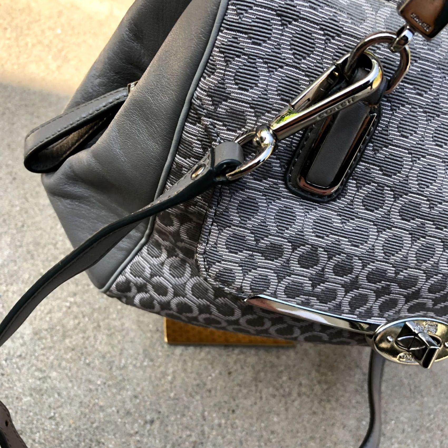 Coach VINTAGE COACH Madison Monogram Grey Canvas Leather Purse Satchel/Top Handle Bag Medium Women Size ONE SIZE - 7 Thumbnail