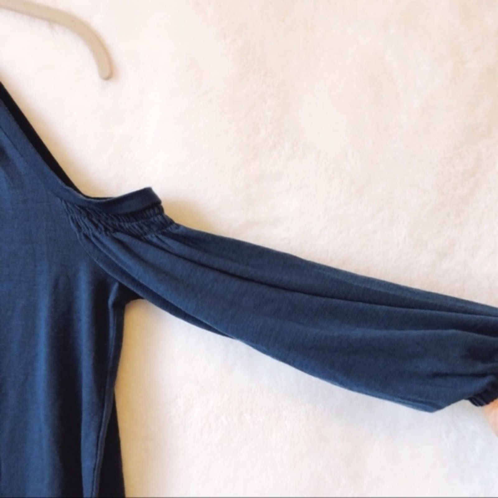Loft LOFT Blue Smocked Cold Shoulder Top Size S / US 4 / IT 40 - 6 Thumbnail