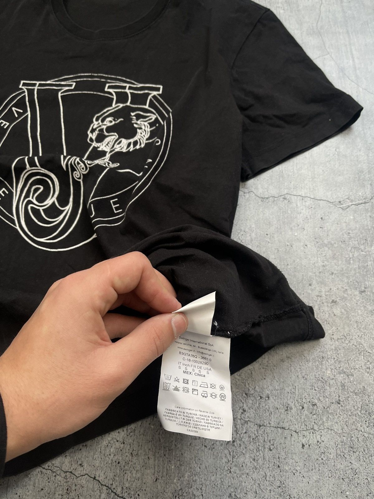 Versace × Versace Jeans Couture Versace Jeans Big Tiger Logo Tee T-shirt Size US S / EU 44-46 / 1 - 4 Thumbnail