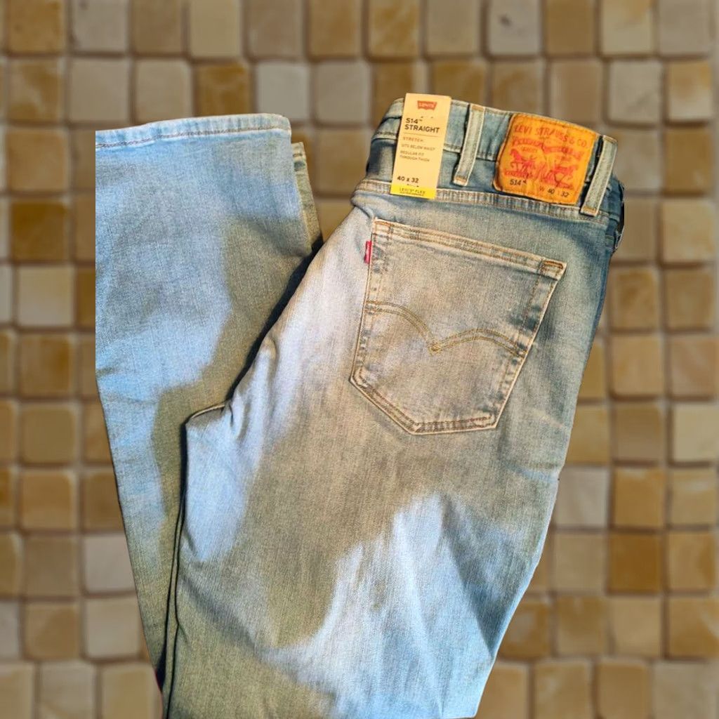 Levi's VINTAGE? New Mens Levis 514 Jeans 514 Straight Regular Blue 40 X 32 005141286 Men Leather? Size US 42 / EU 58 - 1 Preview