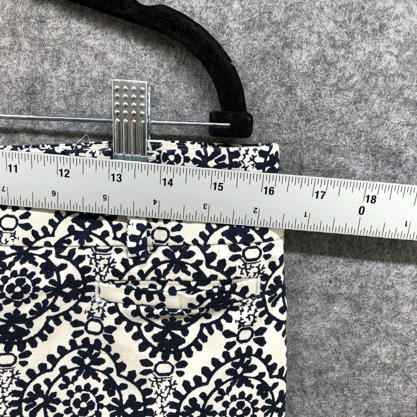 Loft Loft Pants Womens 6P Ivory Navy Blue Floral Print Cropped Size 28" / US 6 / IT 42 - 5 Thumbnail