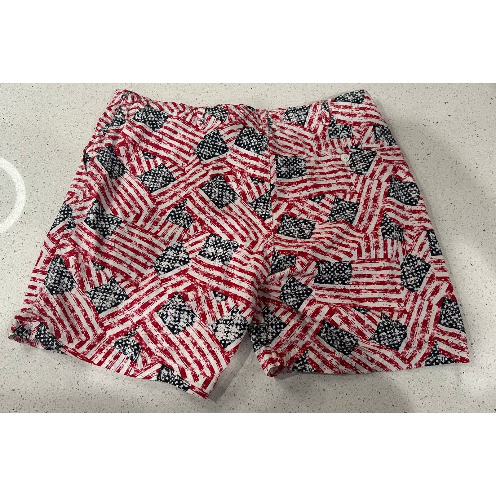 Other Charleston Threads “Country First” Shorts. Button Size 38 Size US 38 / EU 54 - 2 Thumbnail