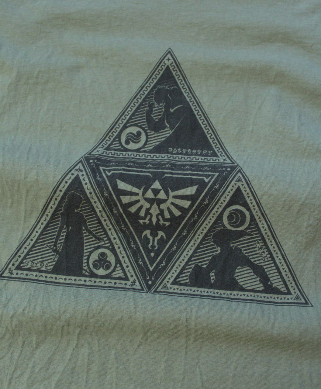 Nintendo 🔥 VINTAGE ZELDA NINTENDO GAMING Xbox T Shirt Microsoft Apple Size US S / EU 44-46 / 1 - 2 Thumbnail