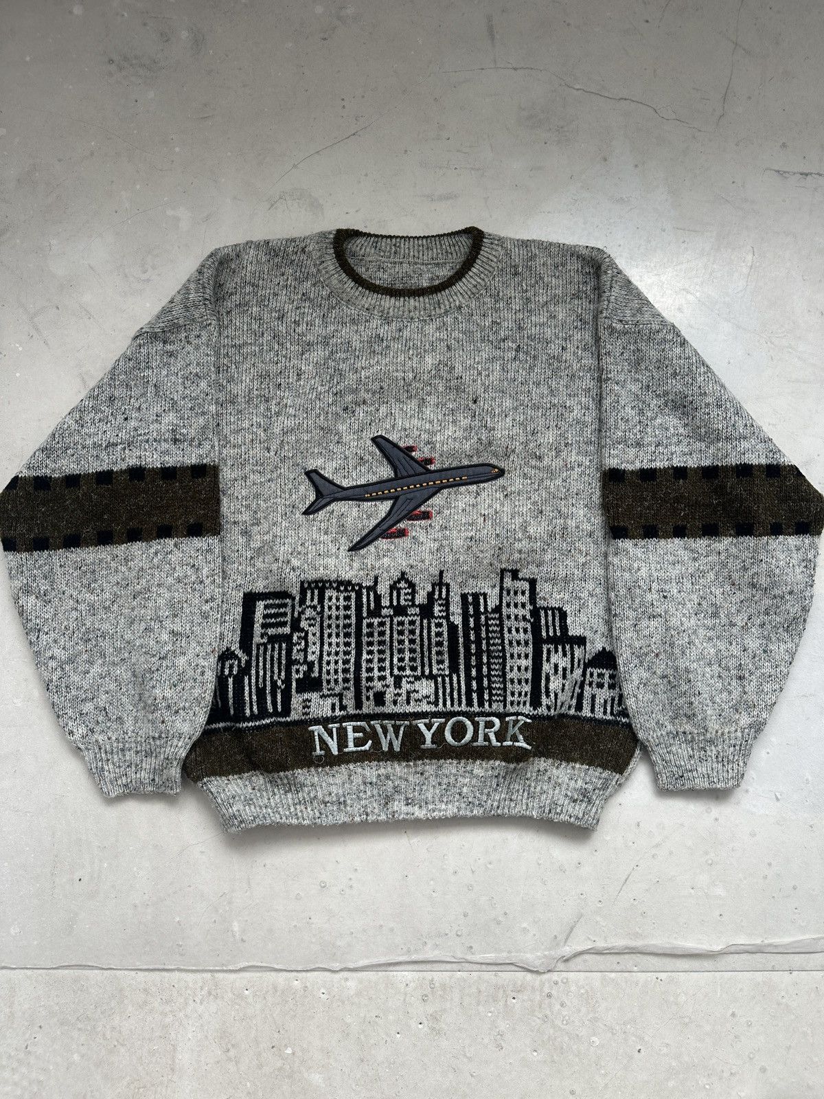 Japanese Brand × Vintage 90s Vintage New York embroided plane knit sweater Size US M / EU 48-50 / 2 - 1 Thumbnail