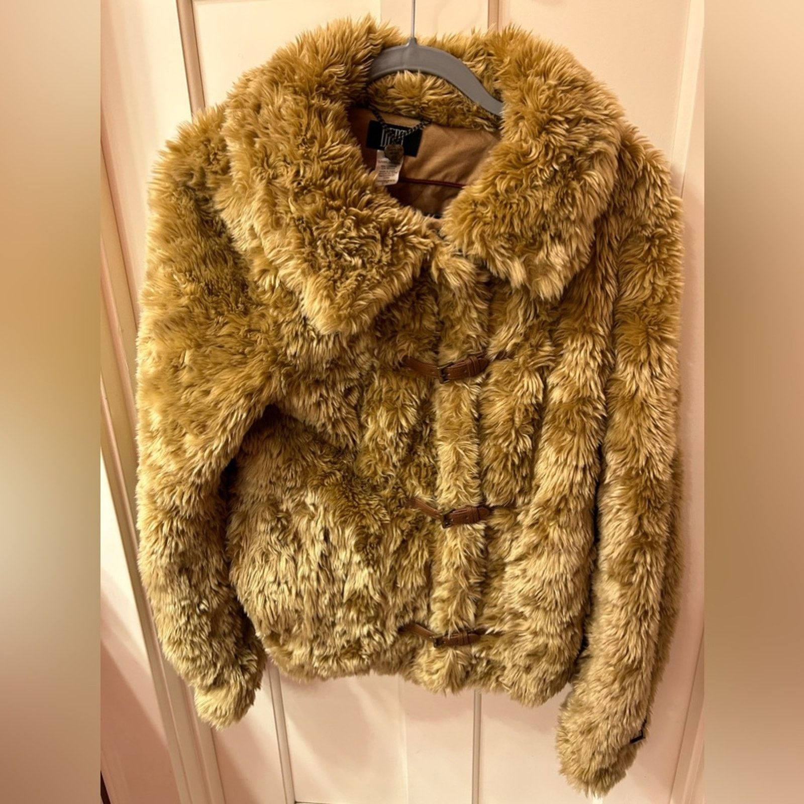 Other D.E.P.T. Faux fur short tan coat Size L / US 10 / IT 46 - 2 Thumbnail