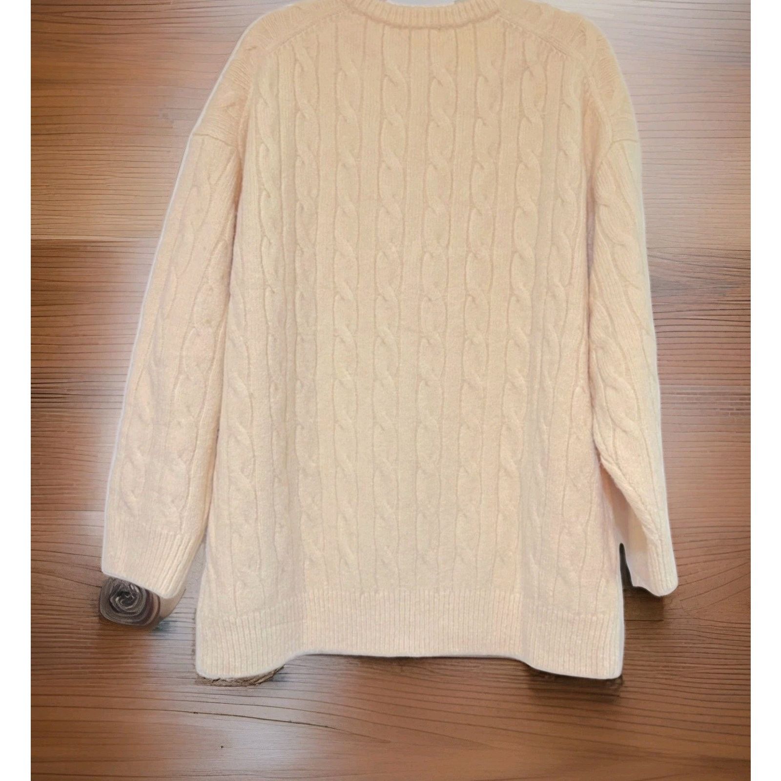 J.Crew J.Crew Limited Edition Cable-knit Stretch Holiday Cardigan Size S / US 4 / IT 40 - 3 Thumbnail