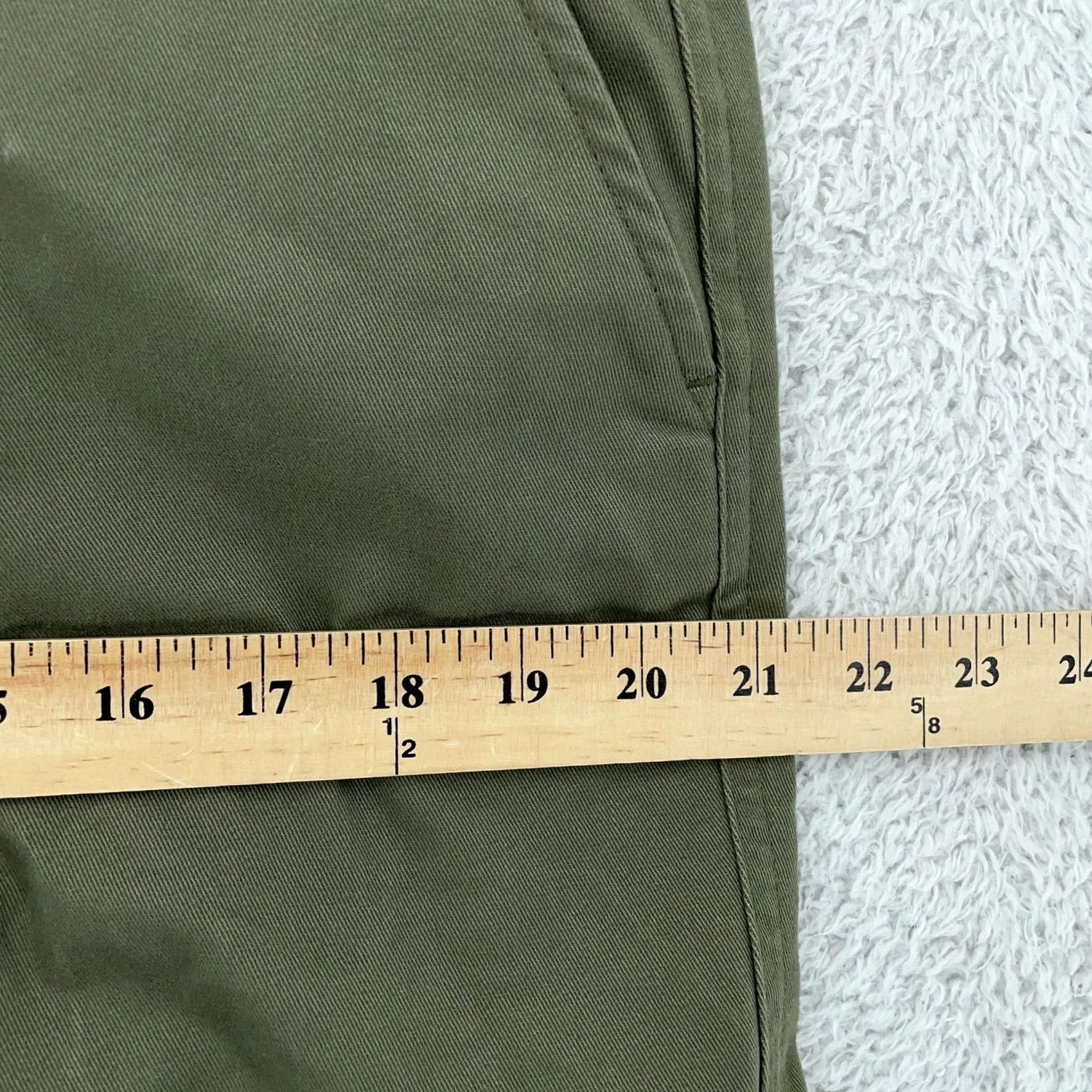 Dickies Dickies Cargo Shorts Womens 14 Olive Green Relaxed Fit Twill 38x11 Casual Workwear Boys? Size 36" / US 14 / IT 50 - 7 Thumbnail