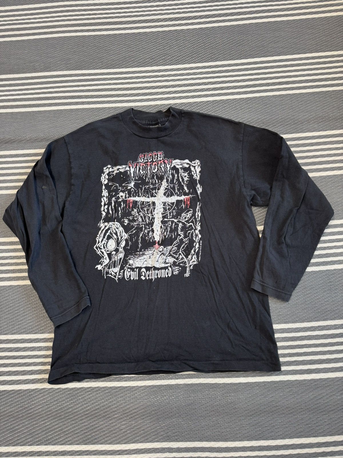 Other Blood Victory 90s long sleeve Size US XL / EU 56 / 4 - 1 Thumbnail