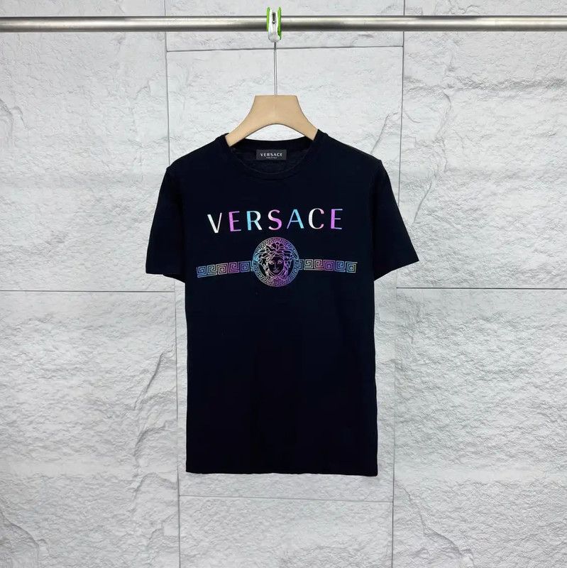 Versace Versace Black Cotton Women's T-Shirt 0089 Size ONE SIZE - 1 Thumbnail