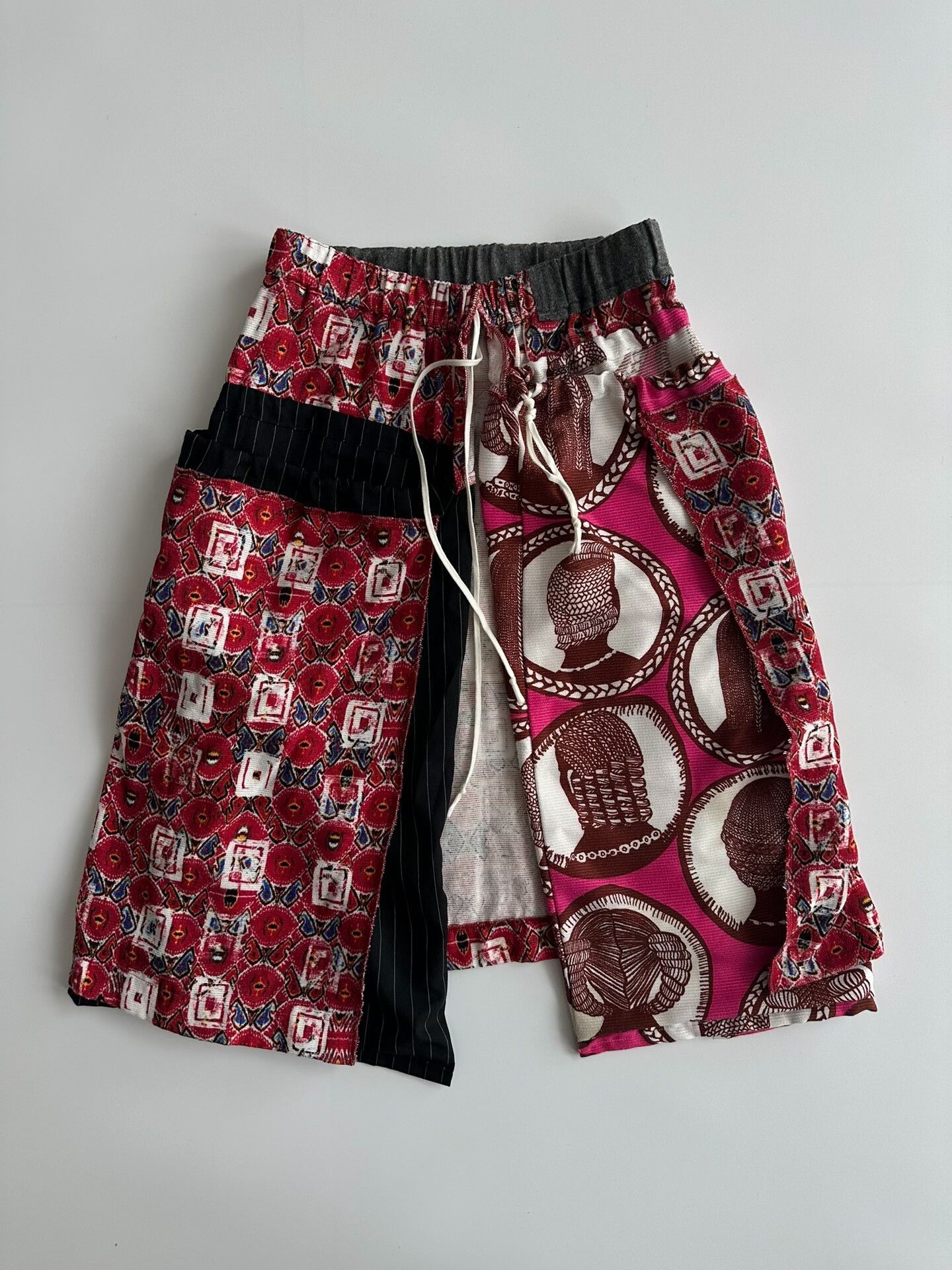 Comme des Garcons Comme des Garcons SIZExS 09SS Abstract Apron| Size 25" / US 0 / IT 36 - 1 Thumbnail
