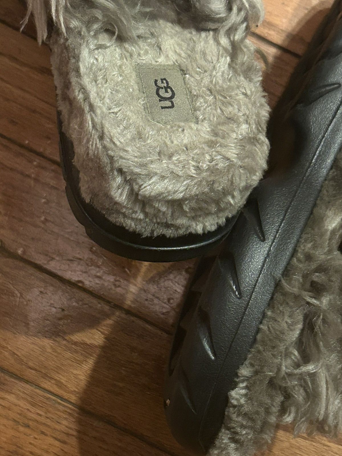 Ugg UGG FLUFF SUGAR BURNT OLIVE Size US 8 / IT 38 - 7 Thumbnail
