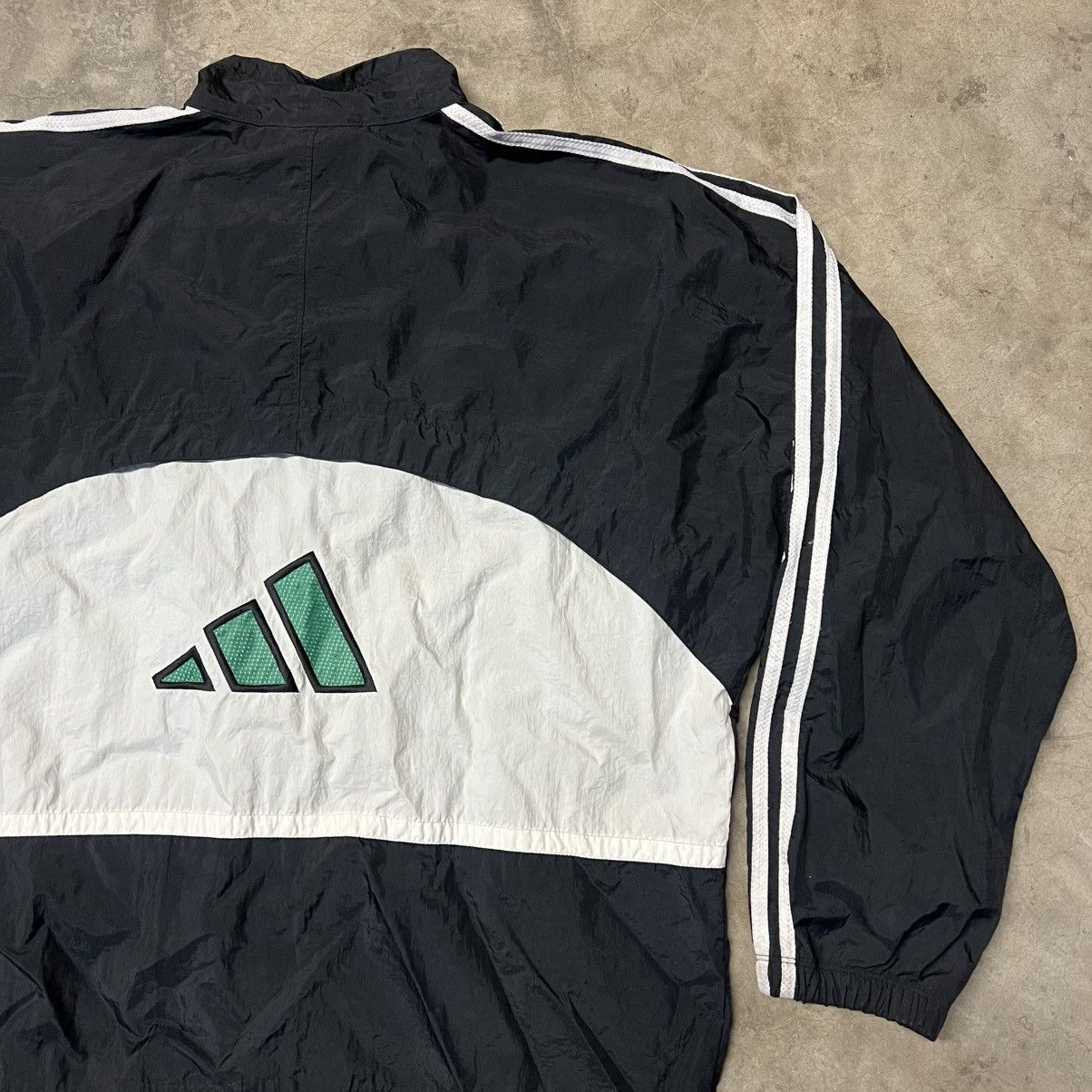 Adidas × Vintage Vintage 90’s Adidas Logo Windbreaker Jacket Size US L / EU 52-54 / 3 - 2 Thumbnail