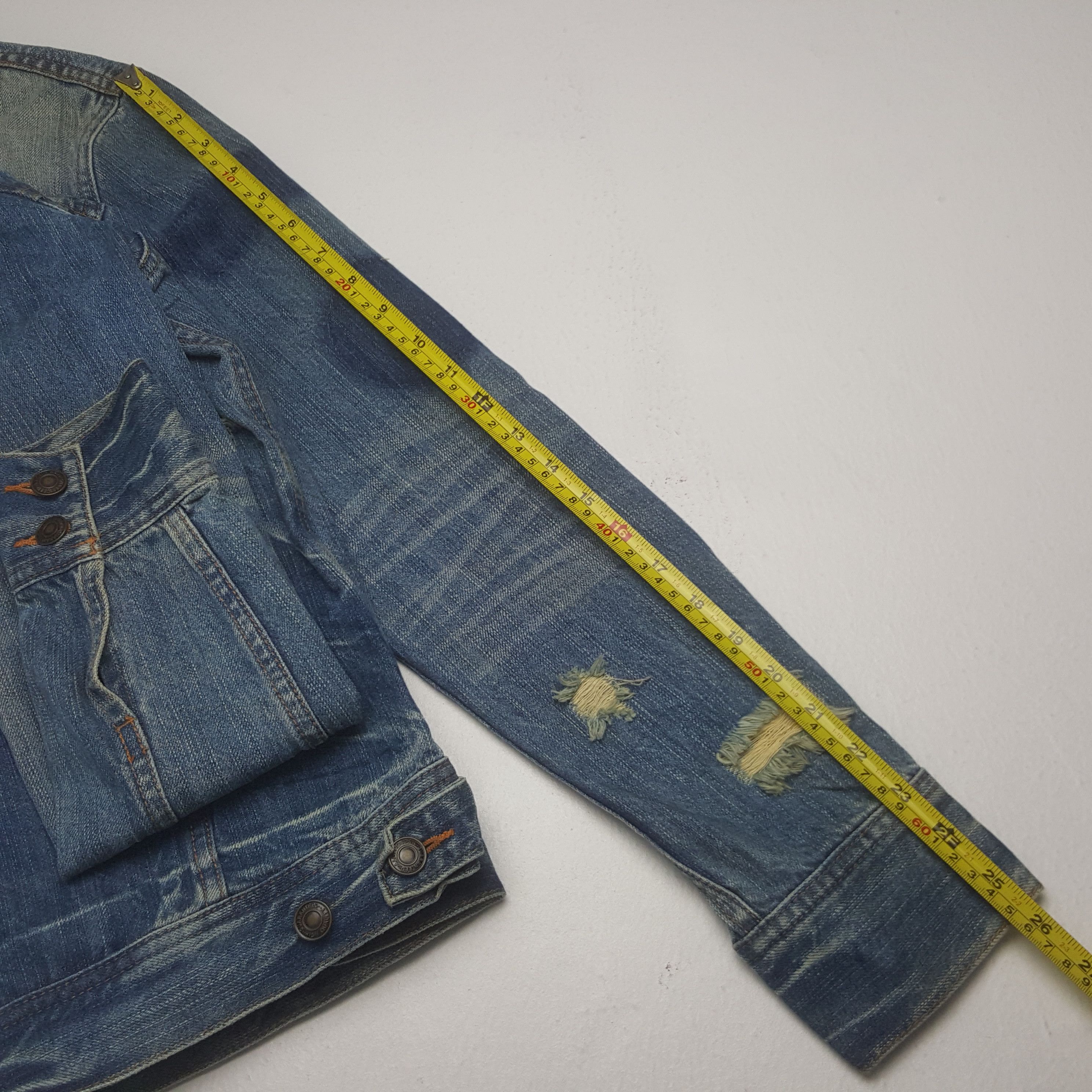 Levi's Vintage Levi's American Distressed Denim Jacket C321N3 Size US S / EU 44-46 / 1 - 7 Thumbnail