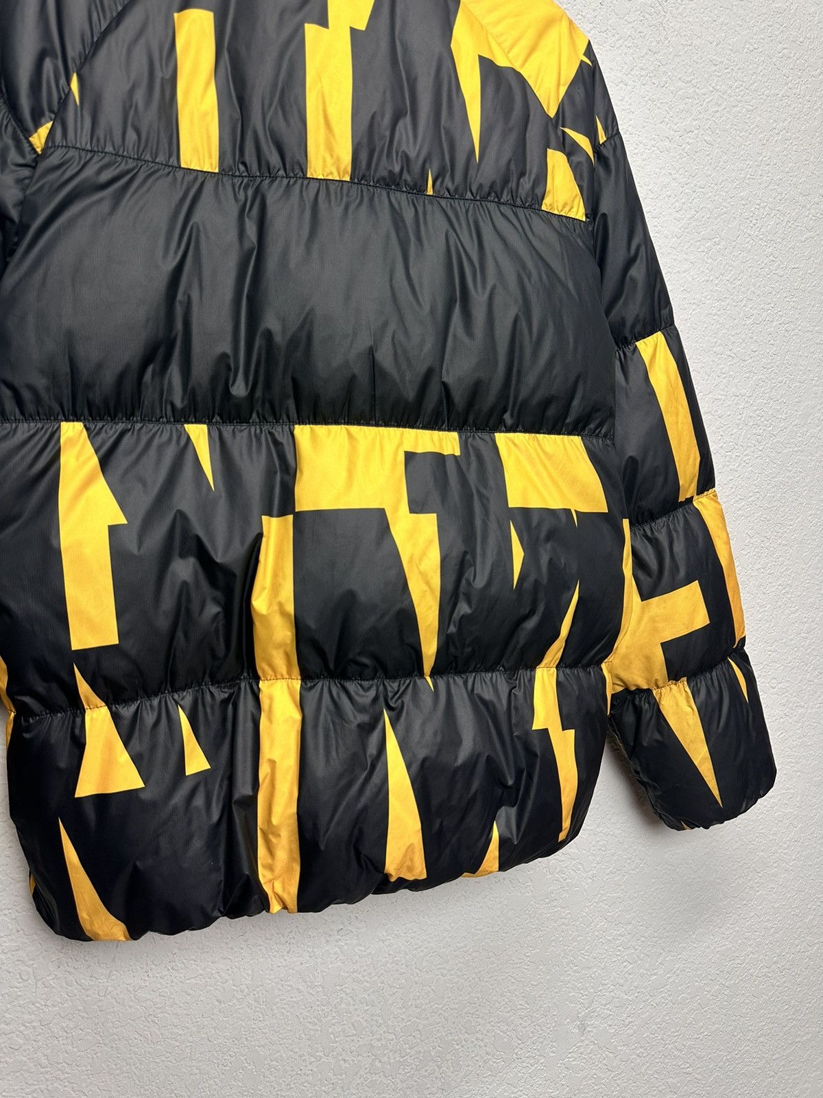 Nike Nike Down Black Utility Jacket Streetwear Style Vintage Size US M / EU 48-50 / 2 - 13 Thumbnail