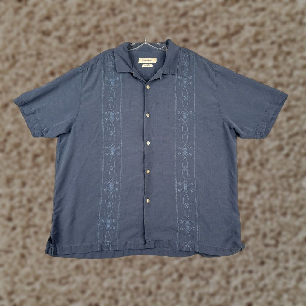 Tommy Bahama Tommy Bahama Shirt Mens 2XL Blue Silk Rayon Short Sleeve Aloha Beach Vacation Size US XXL / EU 58 / 5 - 1 Thumbnail