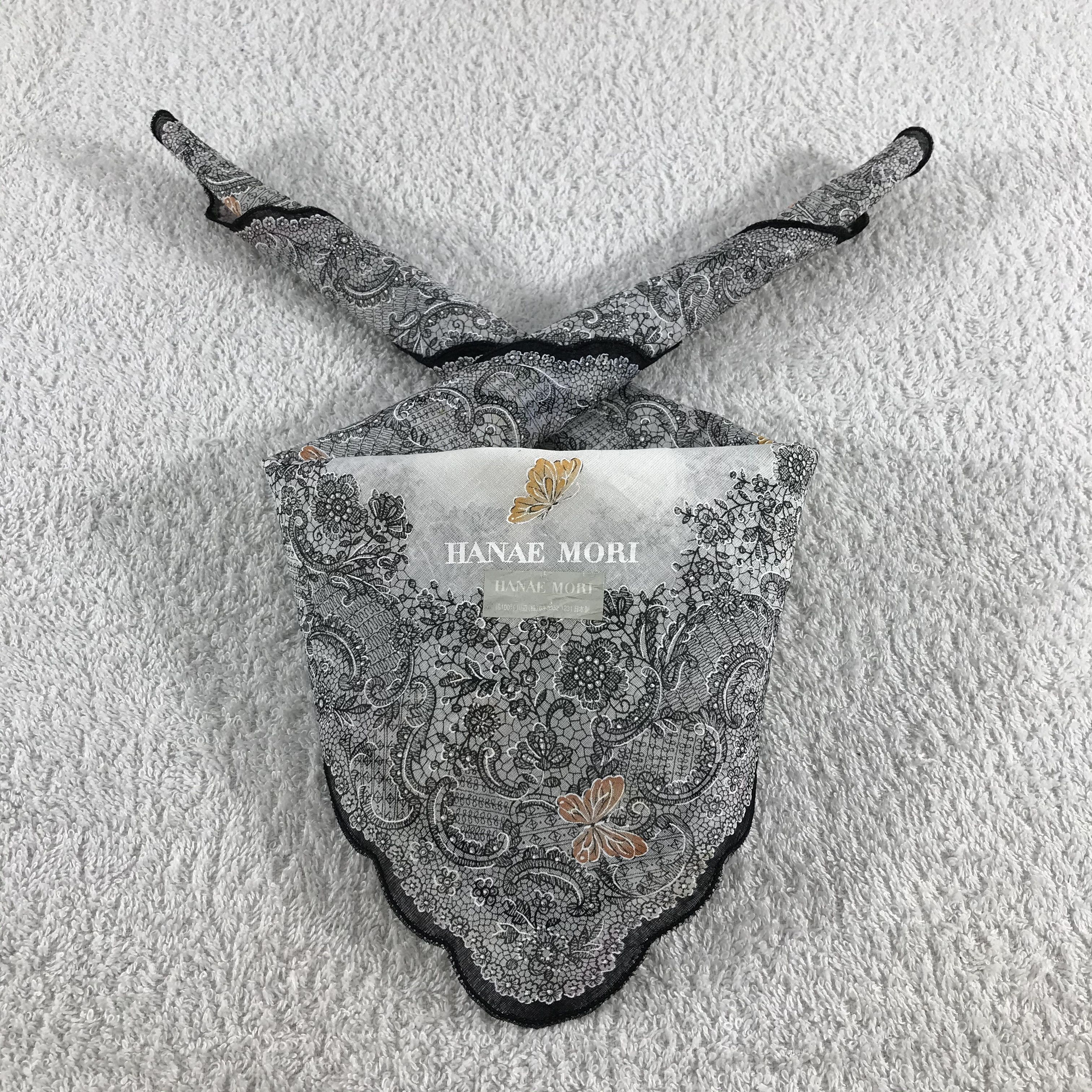 Hanae Mori × Vintage Hanae Mori Bandana / Handkerchief / Neckerchief - S229 Size ONE SIZE - 3 Thumbnail