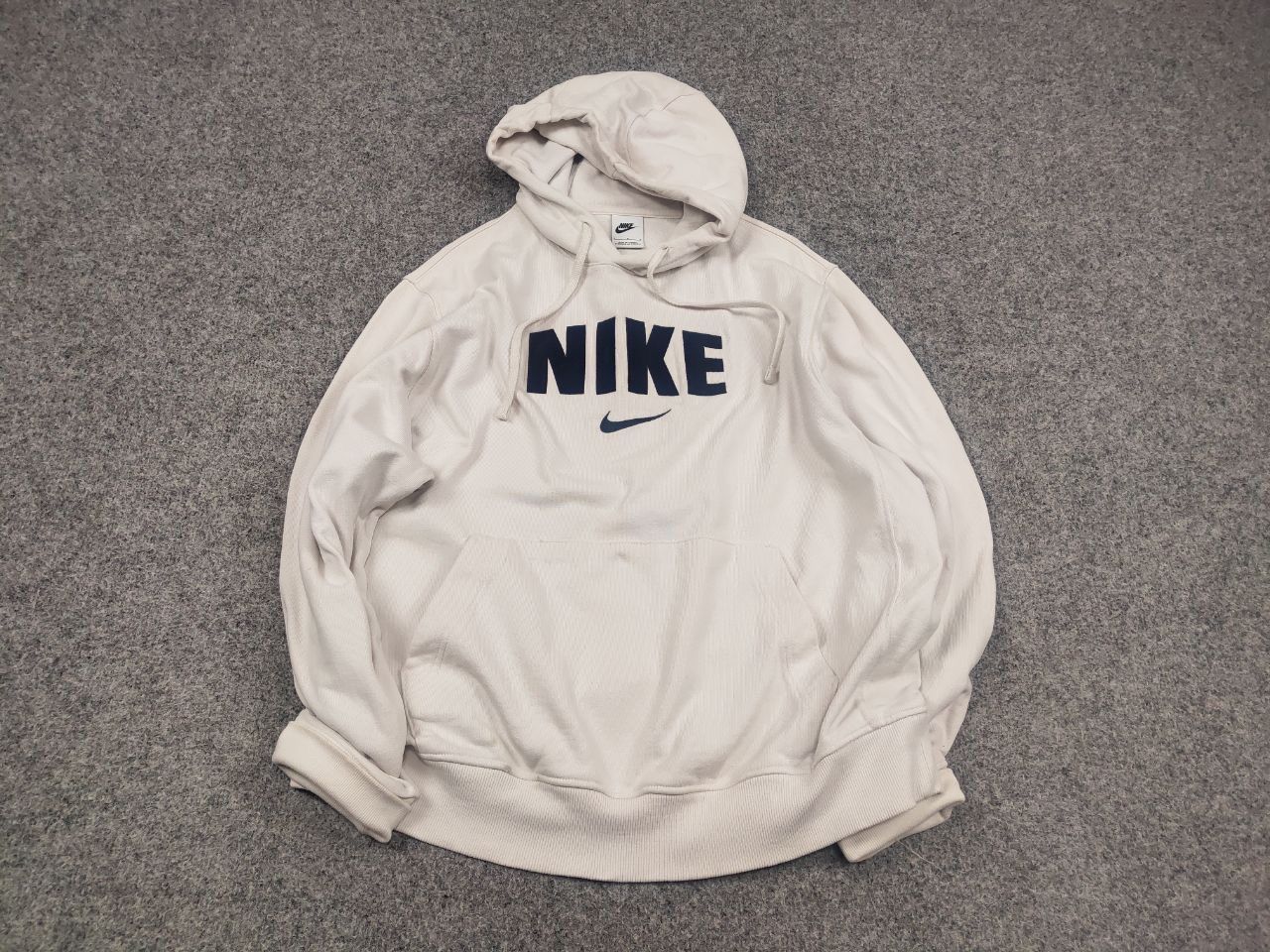 Nike Nike Vintage embroidered big center swoosh logo Beige Hoodie Size US M / EU 48-50 / 2 - 3 Thumbnail