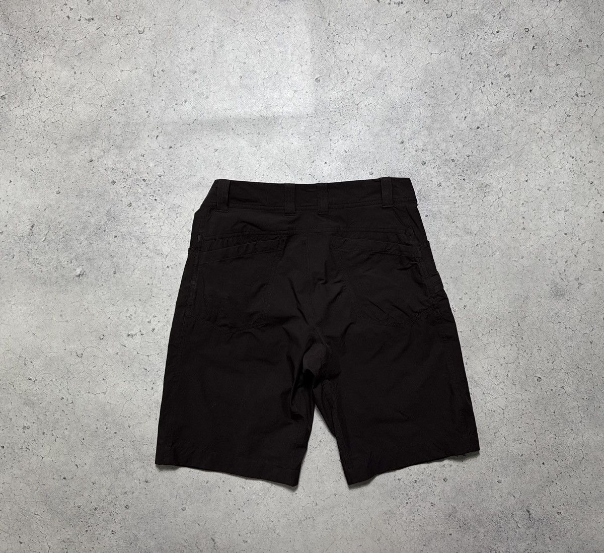 Arc'teryx Arc’teryx Men’s Nylon Cargo Outdoor Shorts Size M Size US 32 / EU 48 - 11 Thumbnail
