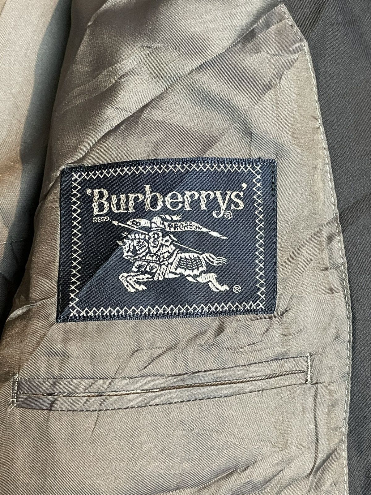 Burberry × Vintage Burberry’s Vintage Men Blazer (26) Size US M / EU 48-50 / 2 - 7 Thumbnail