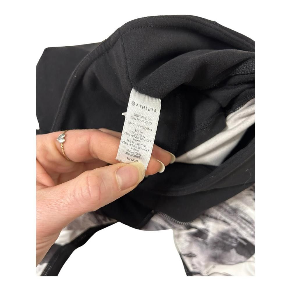 Designer Athleta l Vivid Salutation Pocket Leggings Small Size 28" / US 6 / IT 42 - 9 Thumbnail