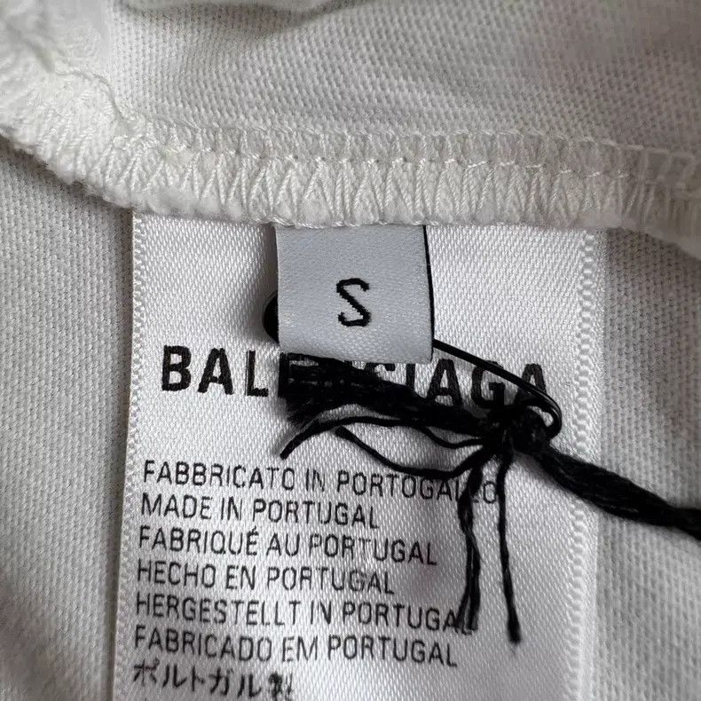 Balenciaga Balenciaga Washed Vintage Rhinestone T-Shirt Size US S / EU 44-46 / 1 - 5 Thumbnail