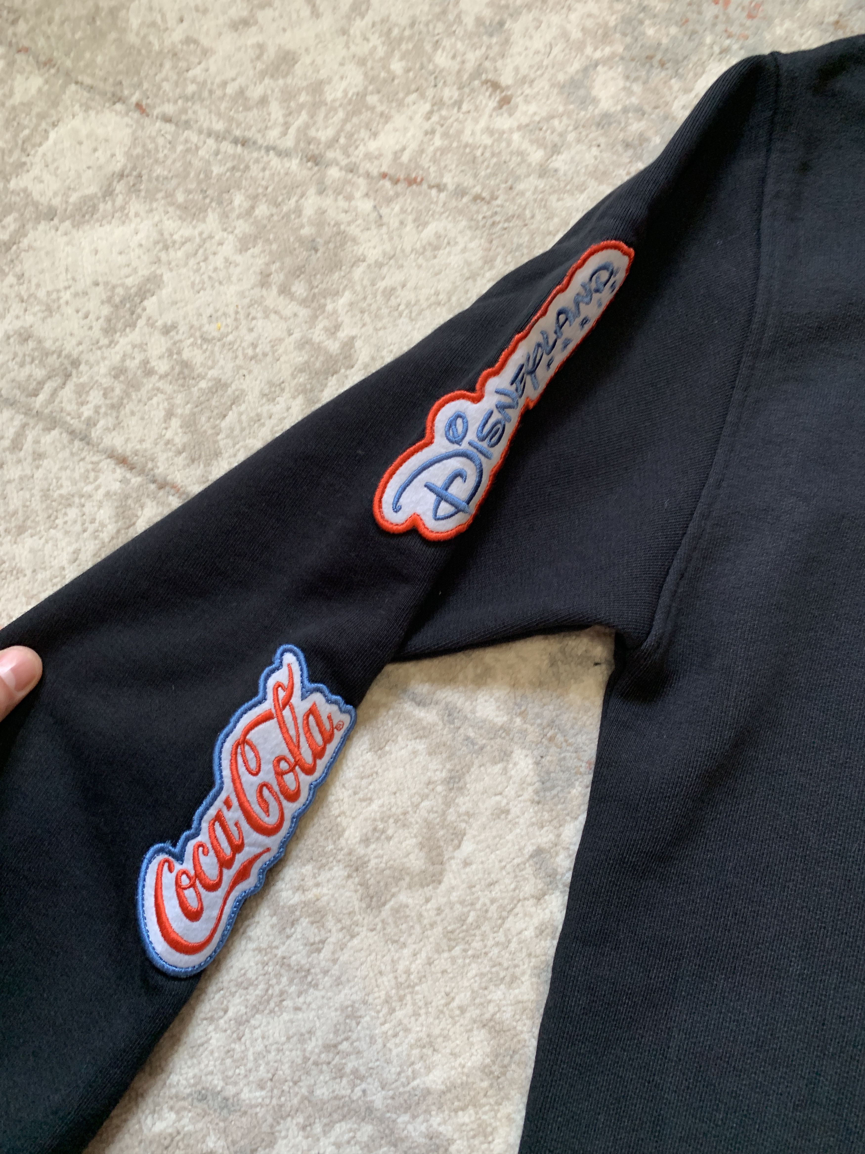 Coca Cola × Disney × Highsnobiety Highsnobiety Coca-Cola x Disneyland Paris Hoodie Size US S / EU 44-46 / 1 - 5 Thumbnail