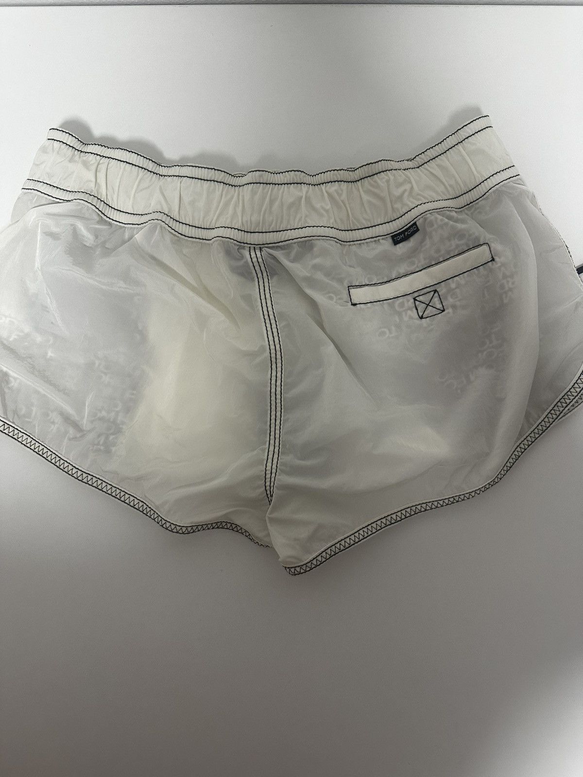 Tom Ford Tom Ford Shorts Size 26" / US 2 / IT 38 - 6 Thumbnail