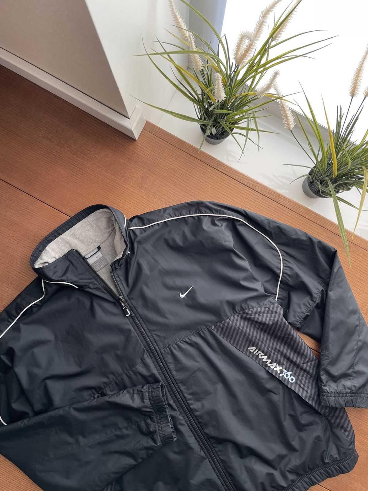 Nike × Vintage Vintage Nike Y2K AirMax 360 Logo Nylon Drill Jacket Bomber Size US L / EU 52-54 / 3 - 4 Thumbnail