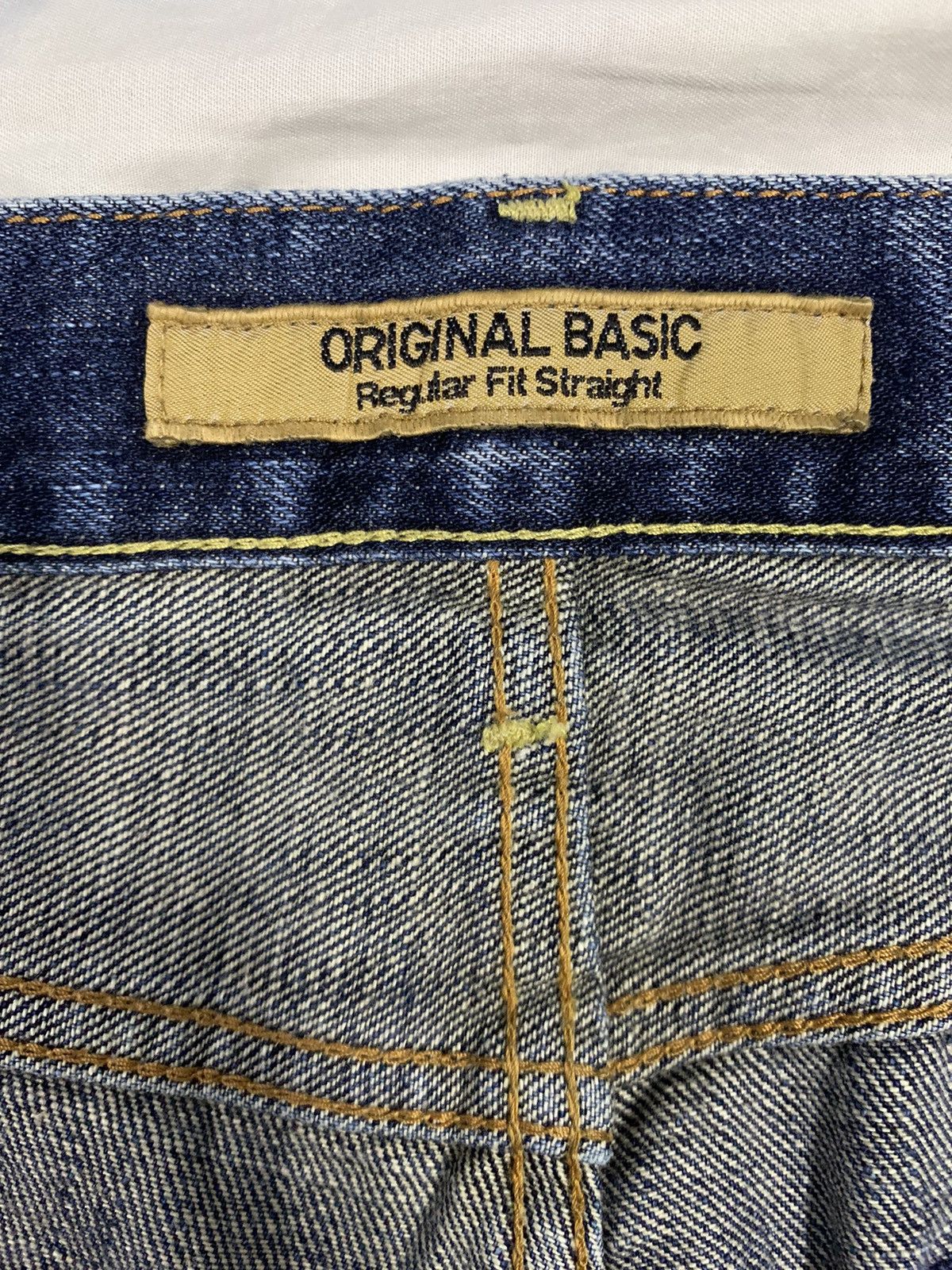 Undercover × Uniqlo Vintage Uniqlo S002 Faded Loose Straight Distressed Jeans Size US 34 / EU 50 - 16 Thumbnail