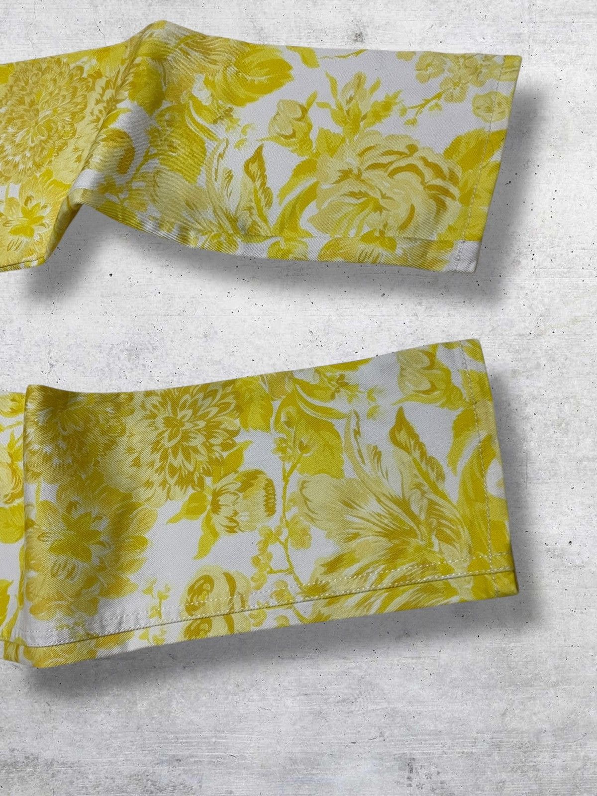 Stella McCartney DESIGNER STELLA MCCARTNEY RARE DESIGN FLORAL POP ART DENIM Size US 29 - 12 Thumbnail
