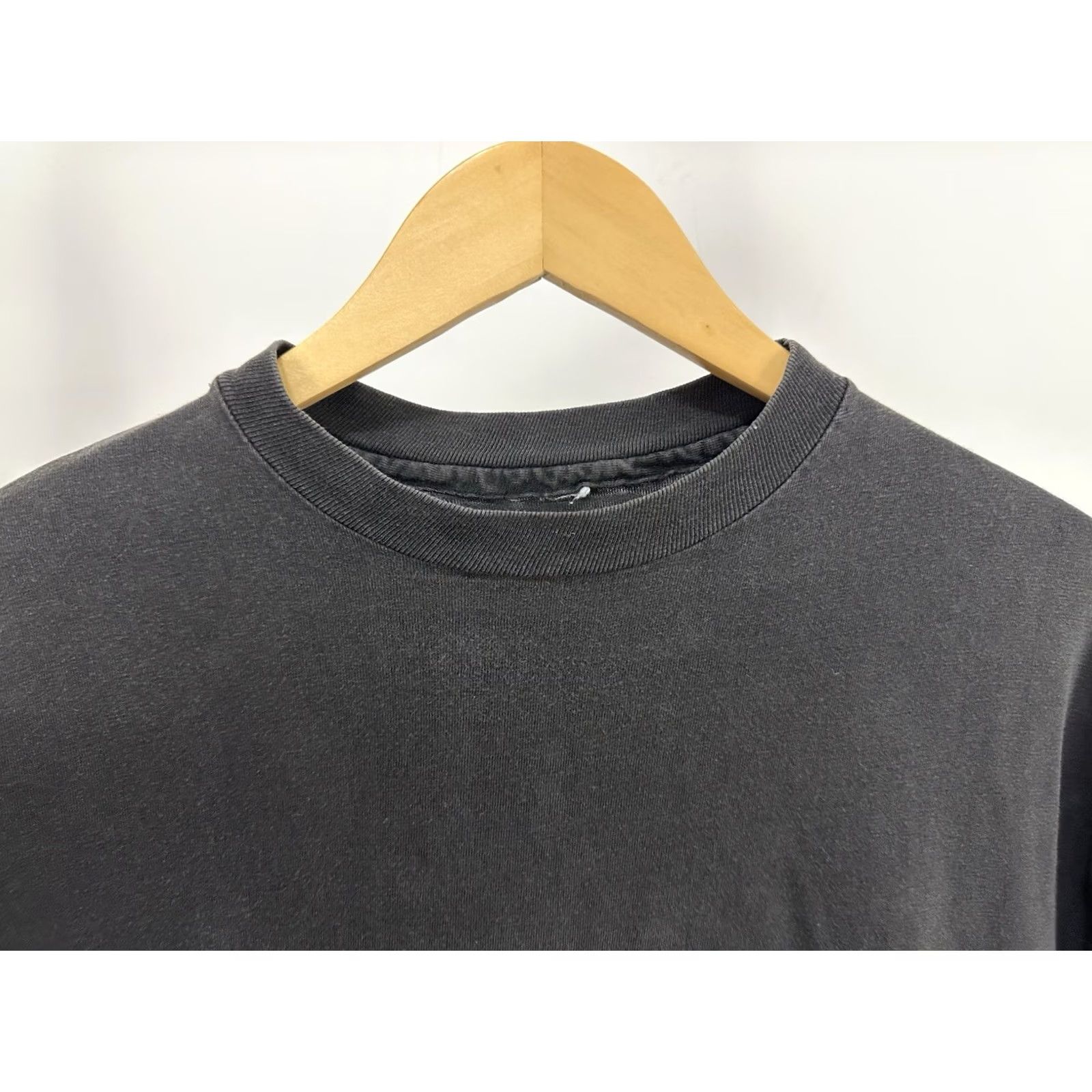 Vintage VINTAGE 90s Black Cotton T-Shirt L Workwear Single Stitch Mens Size US L / EU 52-54 / 3 - 3 Thumbnail