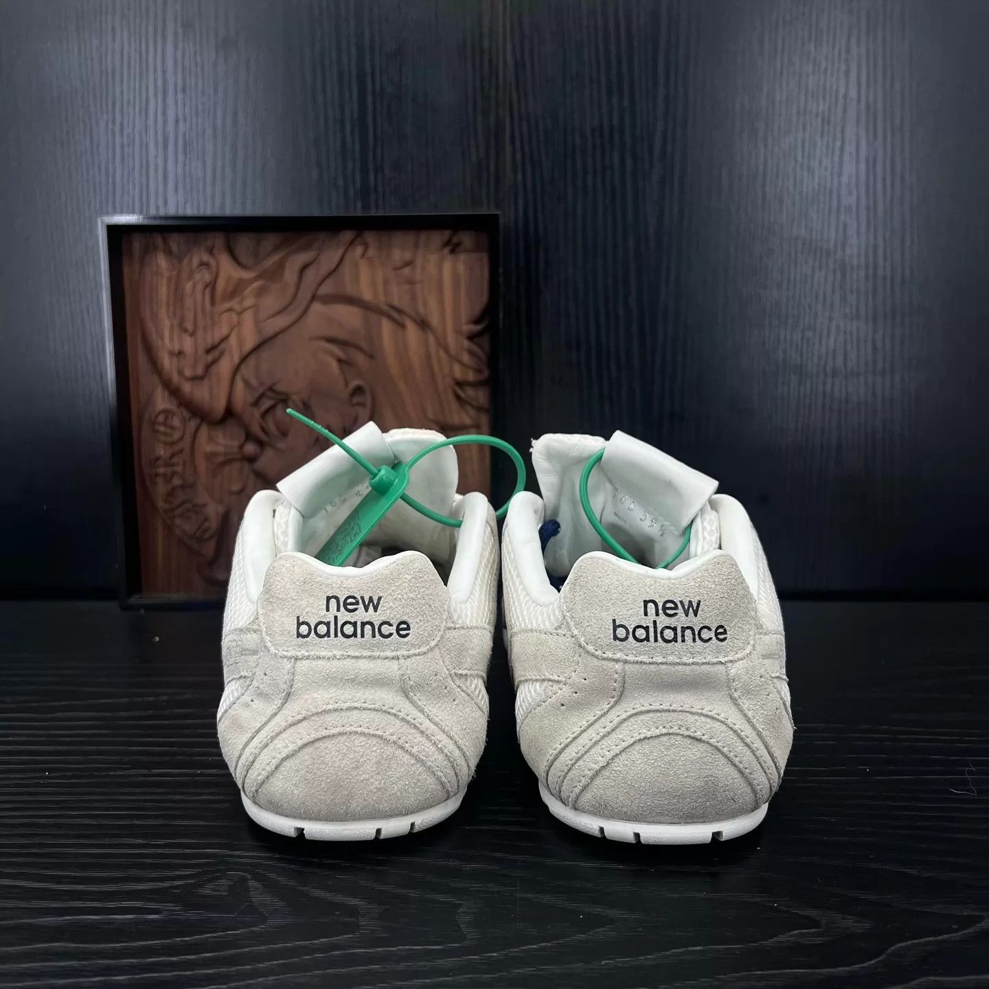 Miu Miu MIU MIU NB530 White 39.5 Like New Size US 9 / IT 39 - 5 Thumbnail