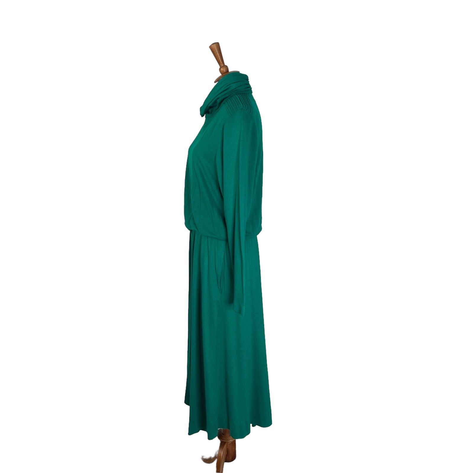 Vintage Vintage 1980s Emerald Green Tutrtleneck knit Midi Dress M Size M / US 6-8 / IT 42-44 - 7 Thumbnail