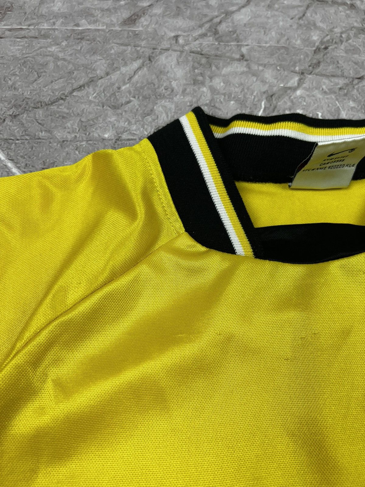 Nike Rangers Goalkeeper football shirt 1997 Soccer Nike Jersey Size US M / EU 48-50 / 2 - 15 Thumbnail