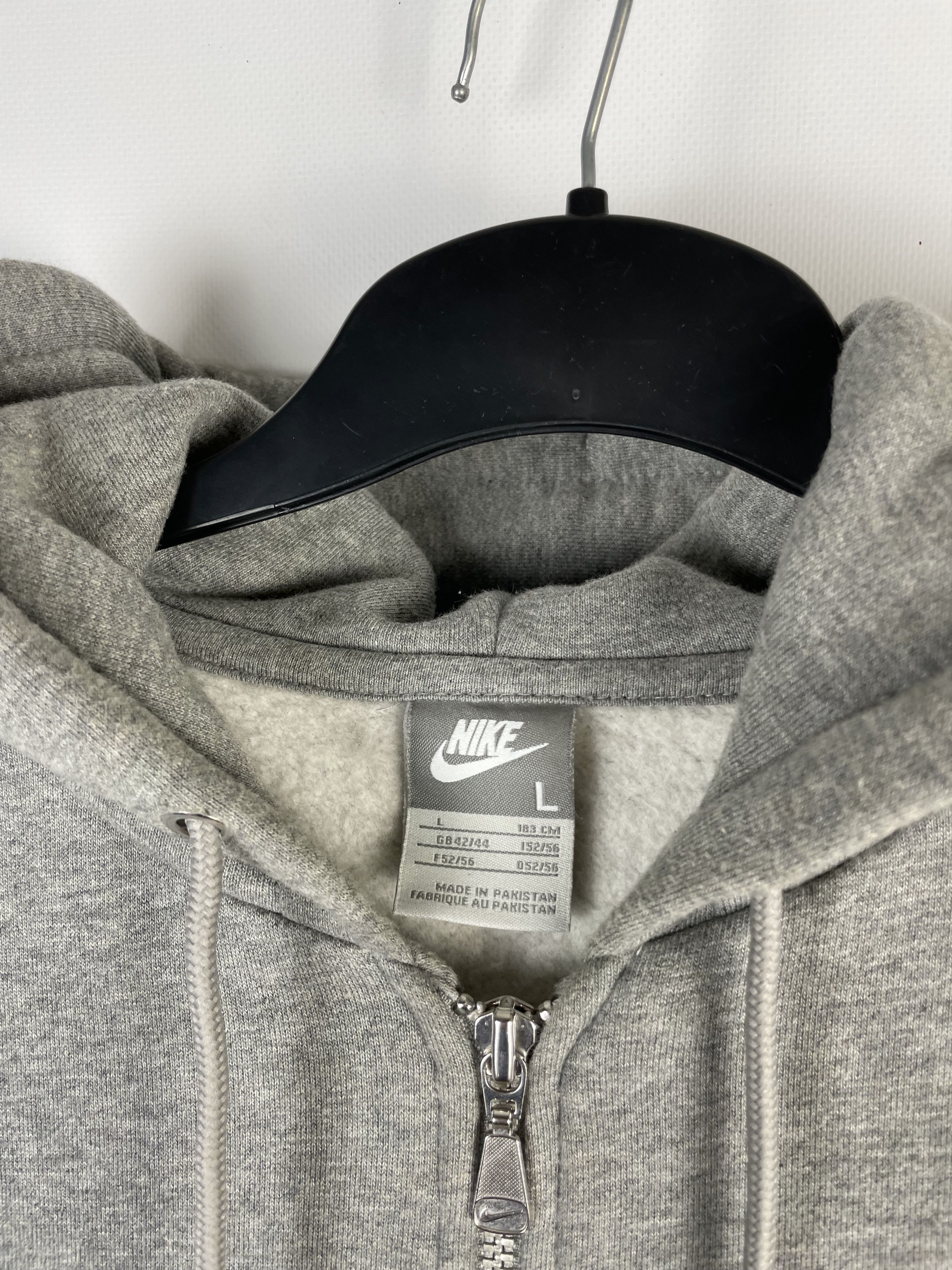 Nike Vintage Nike Zip Hoodie Y2K Size US L / EU 52-54 / 3 - 5 Thumbnail