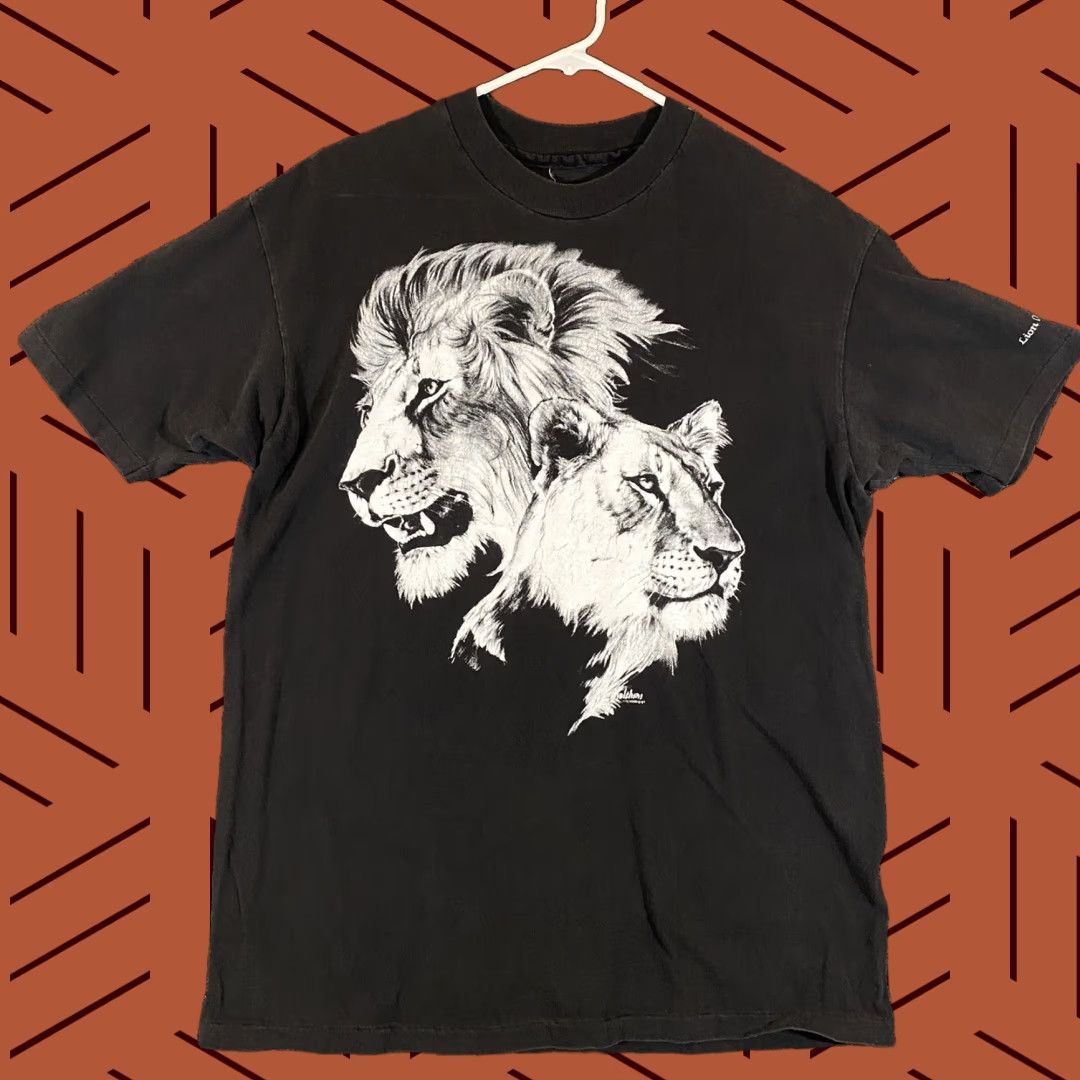 Vintage VINTAGE Lion Shirt Mens L White Cotton Zebra Theme Graphic Tee Short Sleeve Crew Neck Single Stitch Lion Country Safari Graphic T-Shirt Men M/L Size US L / EU 52-54 / 3 - 1 Thumbnail
